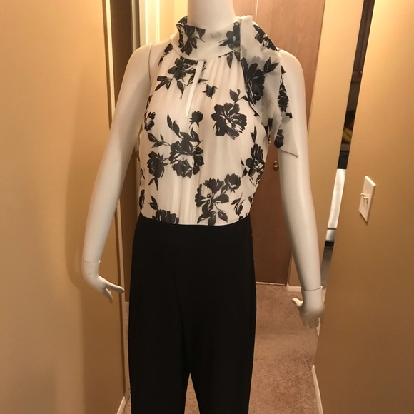 White House Black Market Pants - BHWM Jumpsuit sz 10